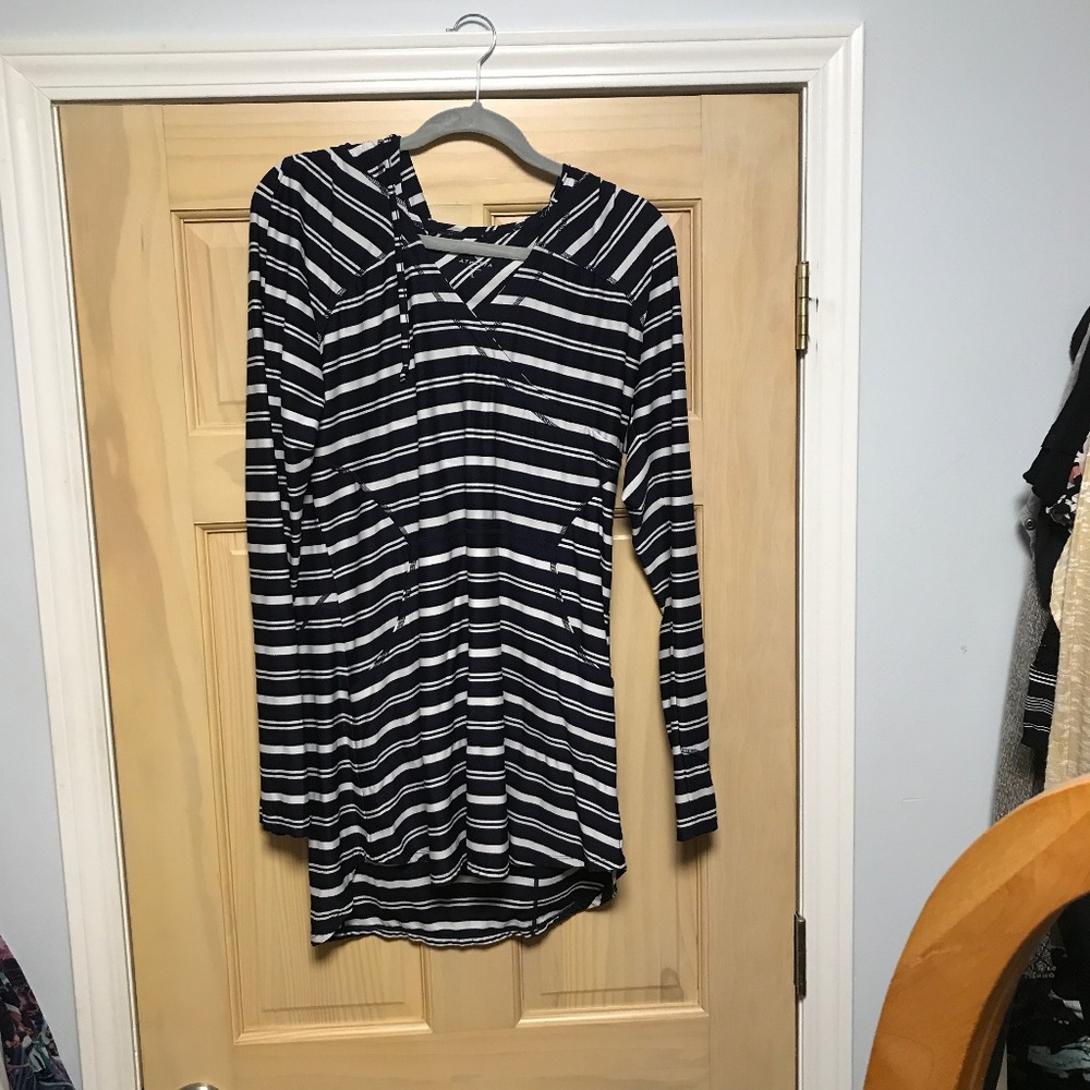 Hooded, navy blue and white swimsuit, cover-up